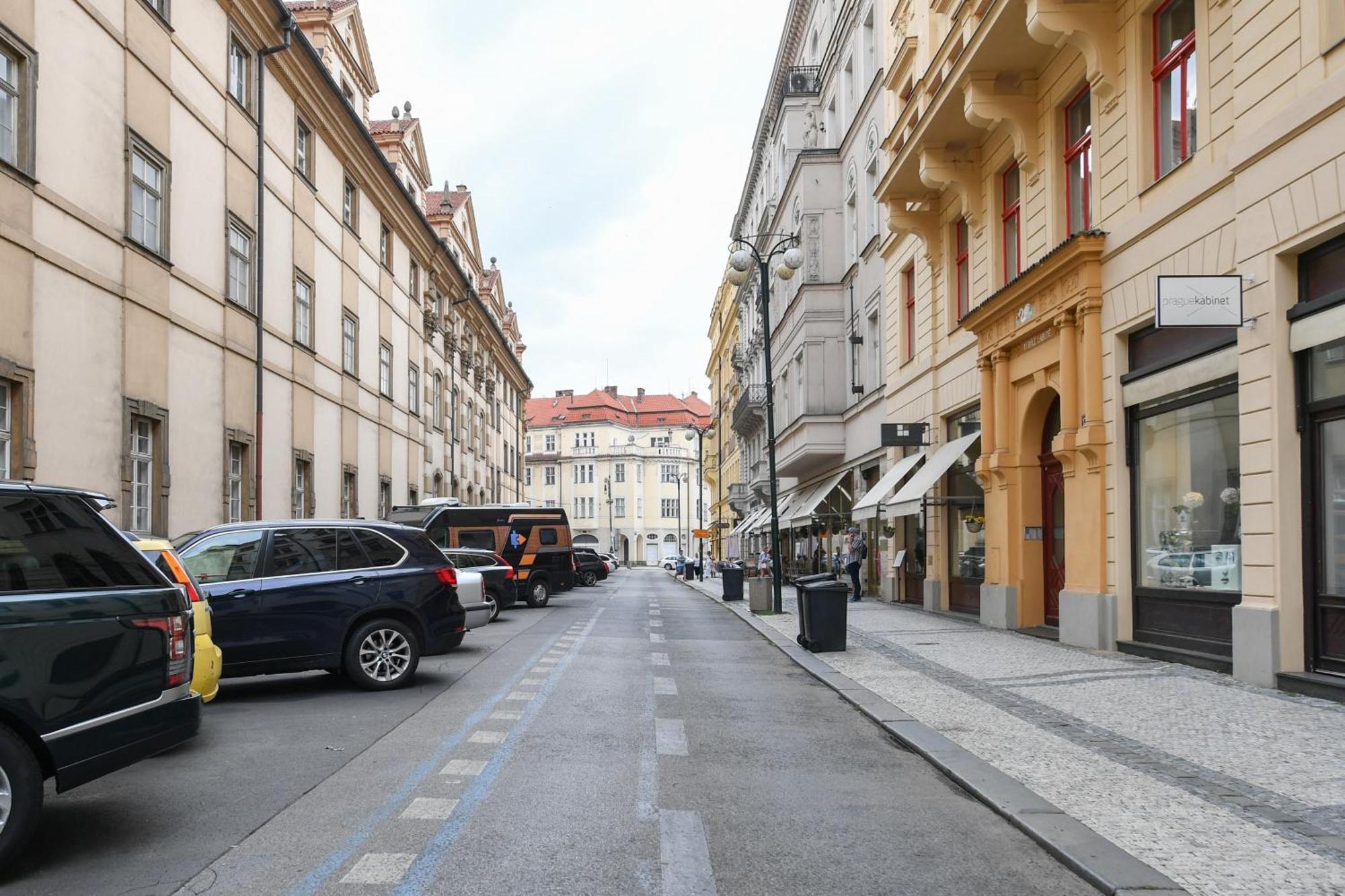 Stunning Charles Bridge Apartment Prag Dış mekan fotoğraf